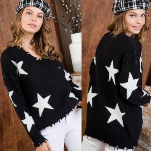 CAPELLA Star Print Sweater | Moda Me Couture® - Picture 4 of 5